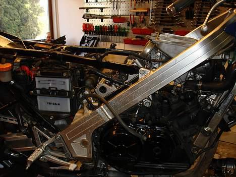 Honda VFR 750 F - SOLGT - billede 10