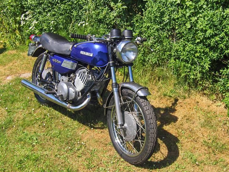 Suzuki GT350 billede 2