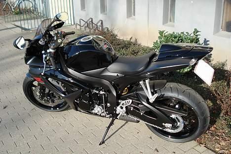 Suzuki GSX600R K7 billede 3