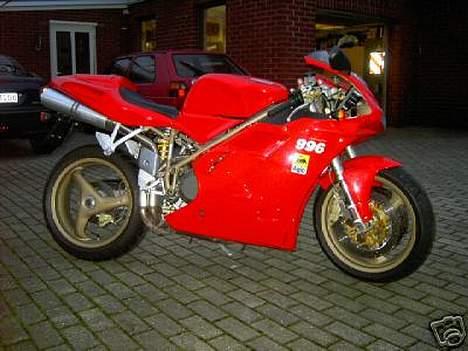 Ducati 996 (solgt) billede 4
