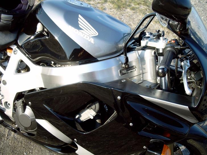 Honda CBR 900RR Fireblade billede 12