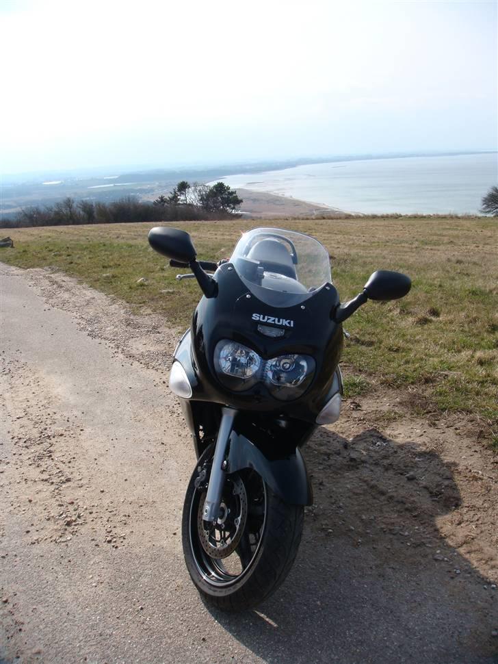 Suzuki gsx 750 f(solgt) - sandoppern i baggrunden billede 2