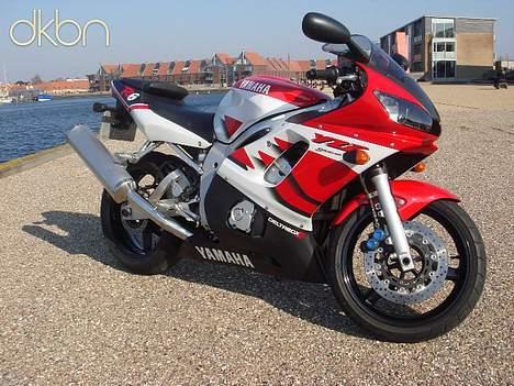 Yamaha yzf-r6 (SOLGT) billede 7