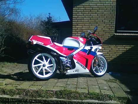 Honda VFR400r nc30 billede 8