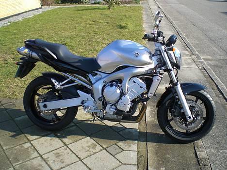 Yamaha FZ6-N (Solgt) billede 10