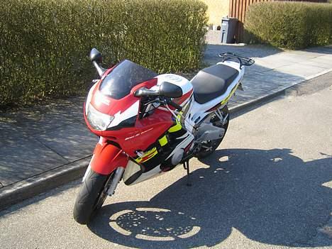 Honda cbr 600 f3 billede 10
