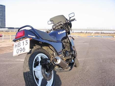 Kawasaki GPZ 550 billede 5