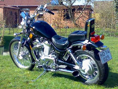 Suzuki Intruder SOLGT billede 8