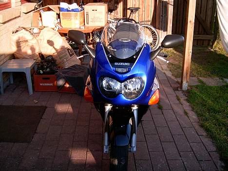 Suzuki Gsx 600 F ( SOLGT) - Efter billede 10