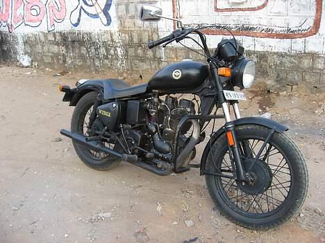 Royal Enfield Bullet Lightning billede 2