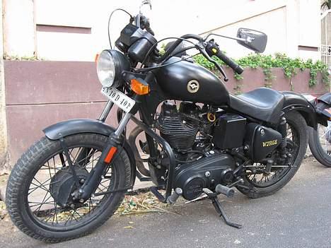 Royal Enfield Bullet Lightning billede 4