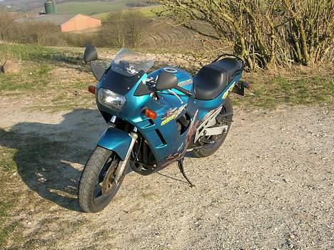 Suzuki GSX 600F billede 17
