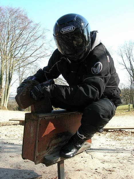 Suzuki GSX 600F - En meget mærkelig maskine jeg aldrig helt blev dus med... Det var meget svært at få den ned... billede 19