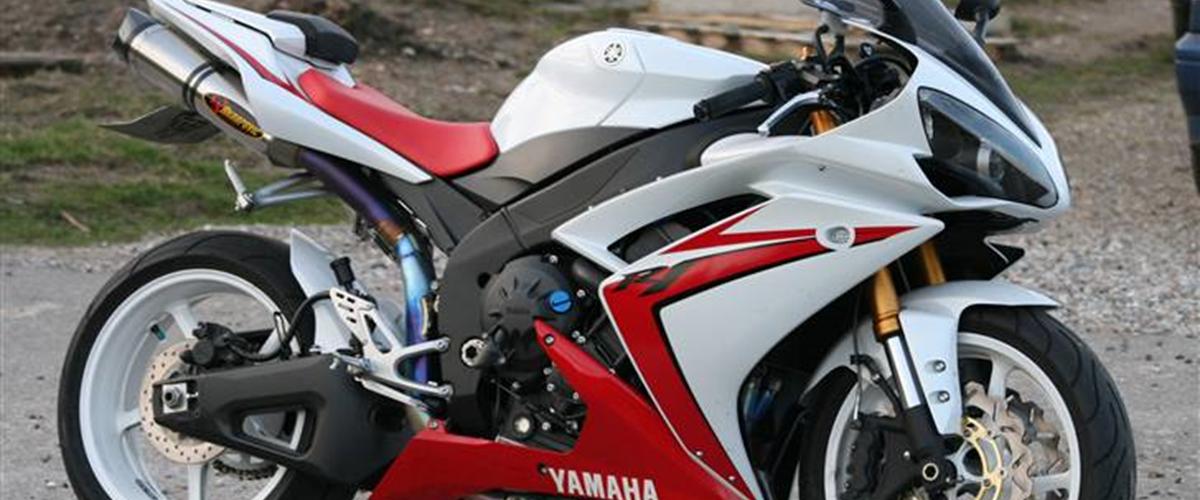 Yamaha R1 - 2007 - den køre super godt i svingen...