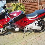 Honda cbr600 f2