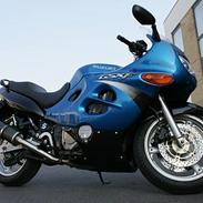 Suzuki GSX 600 F