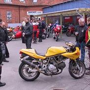 Ducati 600ss
