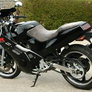 Suzuki GSX-R 250 *Solgt*