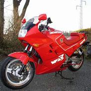 Honda VFR 750F RC24-II (DØD)