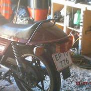 Suzuki Gsx 400
