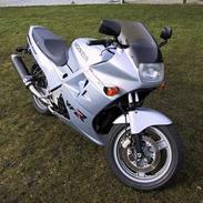 Honda VFR750F