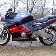 Honda cbr 600 f2