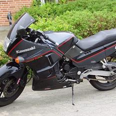 Kawasaki gpx 750r