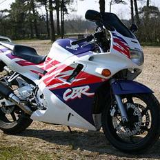 Honda CBR 600 F2