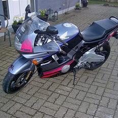Honda CBR 600F