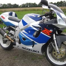 Suzuki GSX R 750  " Solgt"