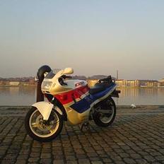 Honda CBR 600 F