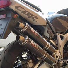 Honda CBR900RR FireBlade       