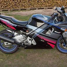 Honda CBR F2 *RIP*