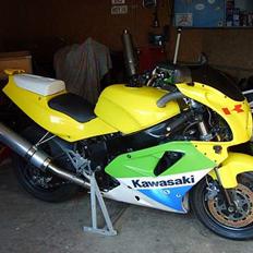 Kawasaki ZXR 750 J **Solgt**