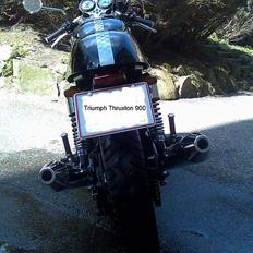 Triumph Thruxton 900 cc