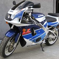 Suzuki GsxR 750 Srad "SOLGT"
