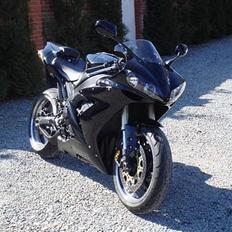 Yamaha YZF R1 