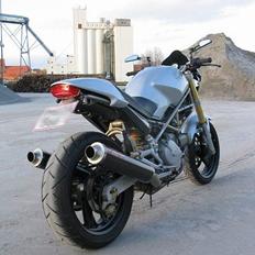 Ducati Monster 600