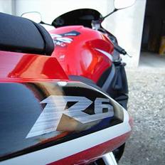 Yamaha YZF R6 (solgt)