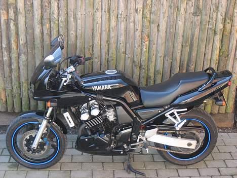 Yamaha FZS Fazer 600  - Forårsklar... nu med rimstripes - total porno efter min mening billede 6