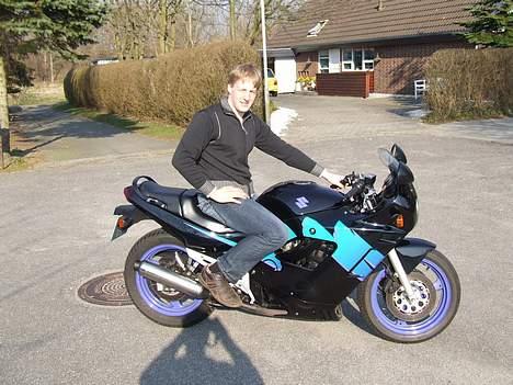 Suzuki Gsx 600 f billede 2