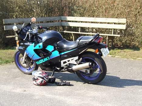 Suzuki Gsx 600 f billede 6