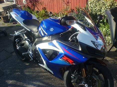 Suzuki Gsxr 750 k7 billede 3