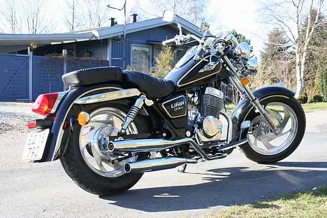 Lifan 250-4 Custom lowrider billede 1