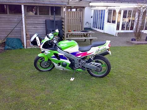 Kawasaki zx6r (TOTALSKADET) billede 11