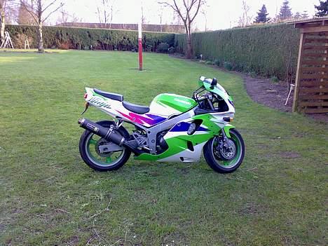 Kawasaki zx6r (TOTALSKADET) billede 12