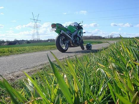 Kawasaki ZX6R SPECIAL MODEL :) billede 3