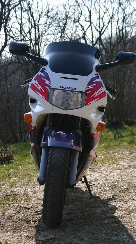 Honda CBR 600 F2 billede 8