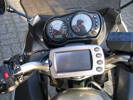 Kawasaki ER-6F *SOLGT* billede 17