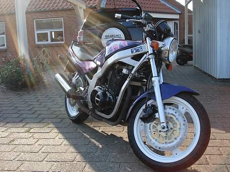 Suzuki GS 500 E - Solgt - Dejligt vejr! billede 1